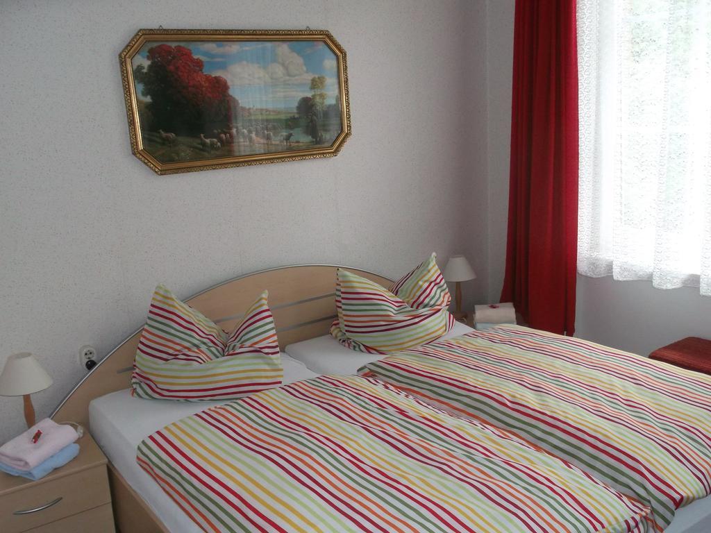Und Christine Kilian 3*